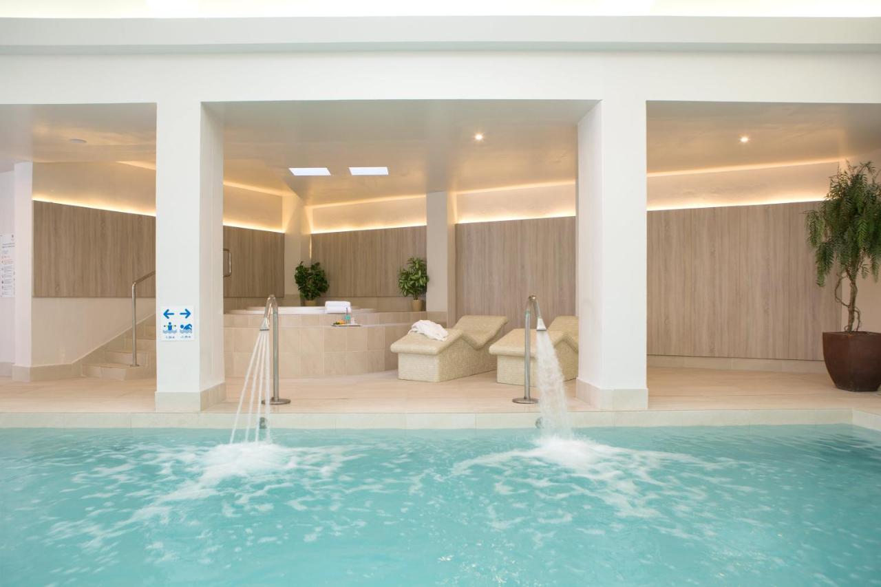 Hotel Sabina Кала Милор Екстериор снимка