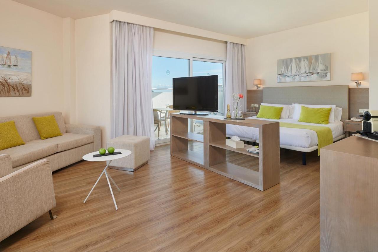 Hotel Sabina Кала Милор Екстериор снимка