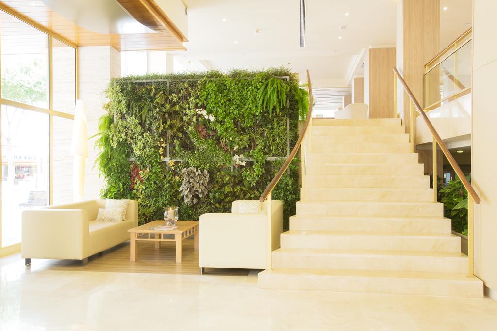 Hotel Sabina Кала Милор Екстериор снимка